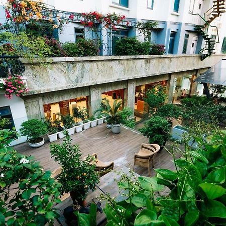 Lake Hills Hotel Ha Long Exterior photo